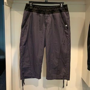 BCG (Academy sports brand) capris